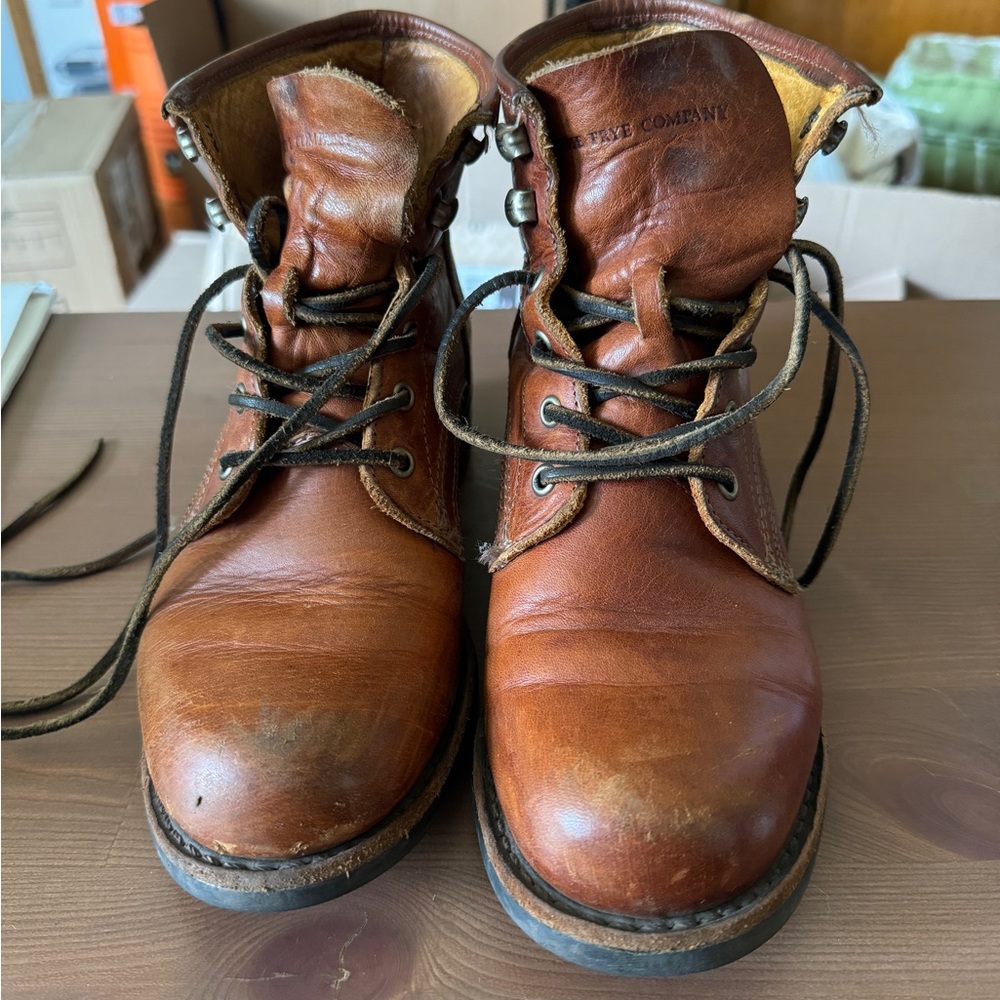 Frye heeled combat boot women’s 8